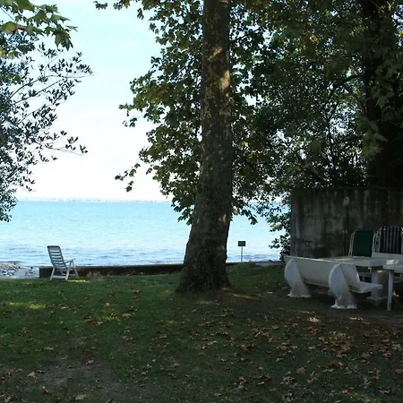 Bilocale Sul Lungolago *